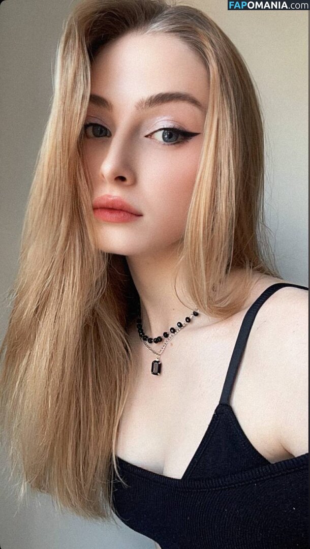 _sassynessa / a.ssa_sa Nahý OnlyFans  Uniklá fotka #31