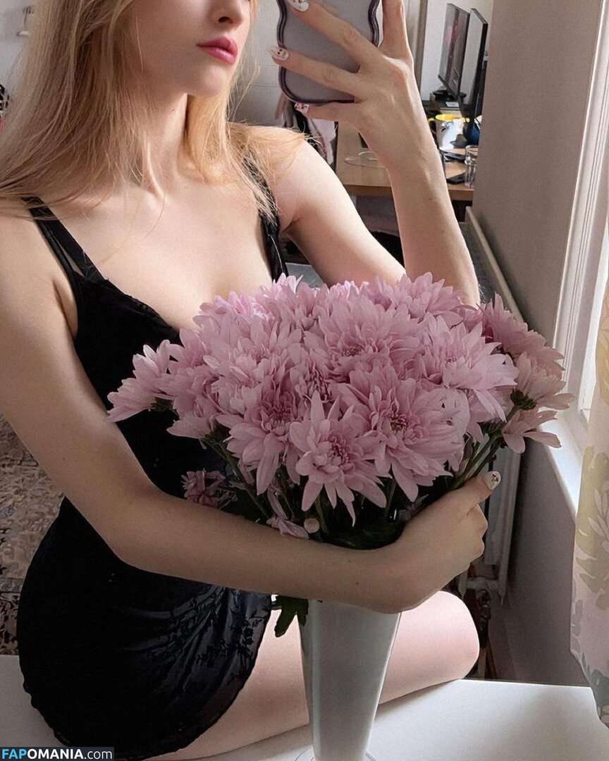 _sassynessa / a.ssa_sa Nahý OnlyFans  Uniklá fotka #45