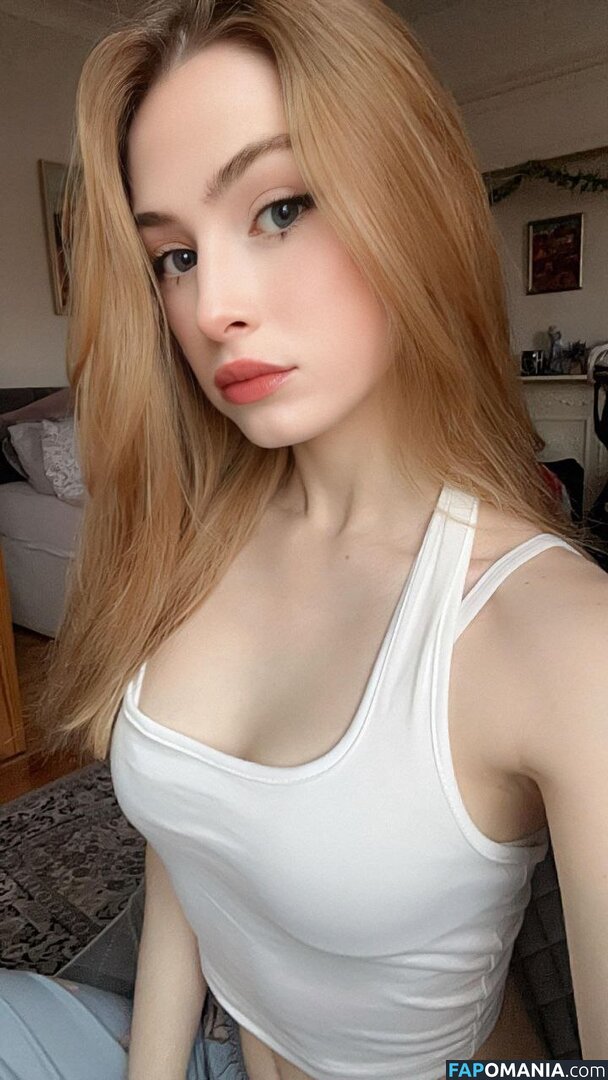 _sassynessa / a.ssa_sa Nahý OnlyFans  Uniklá fotka #49