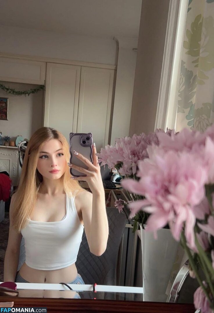 _sassynessa / a.ssa_sa Nahý OnlyFans  Uniklá fotka #51
