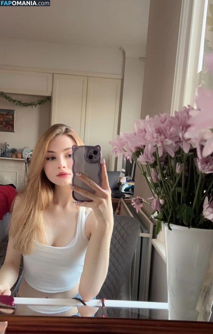 _sassynessa / a.ssa_sa Nahý OnlyFans  Uniklá fotka #53