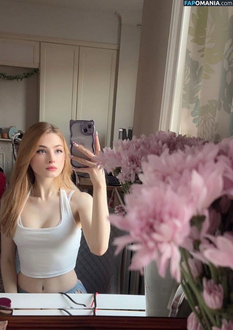 _sassynessa / a.ssa_sa Nahý OnlyFans  Uniklá fotka #54