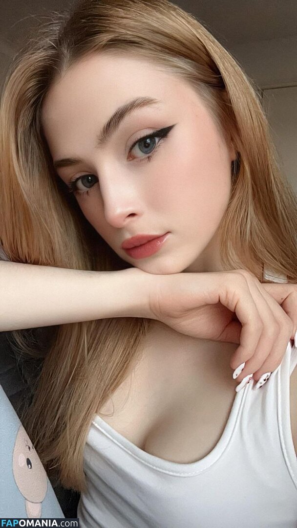 _sassynessa / a.ssa_sa Nahý OnlyFans  Uniklá fotka #55