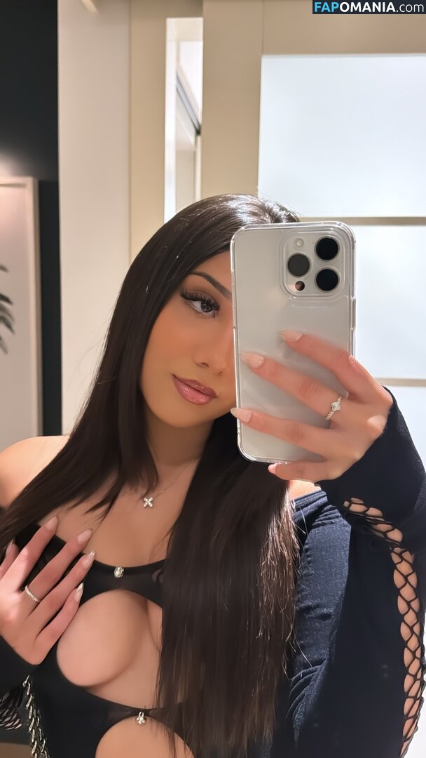 SassySounds ASMR / SassysoundsASMR / sassyselenaaaa / selenaaasasmr Nahý OnlyFans  Uniklá fotka #20