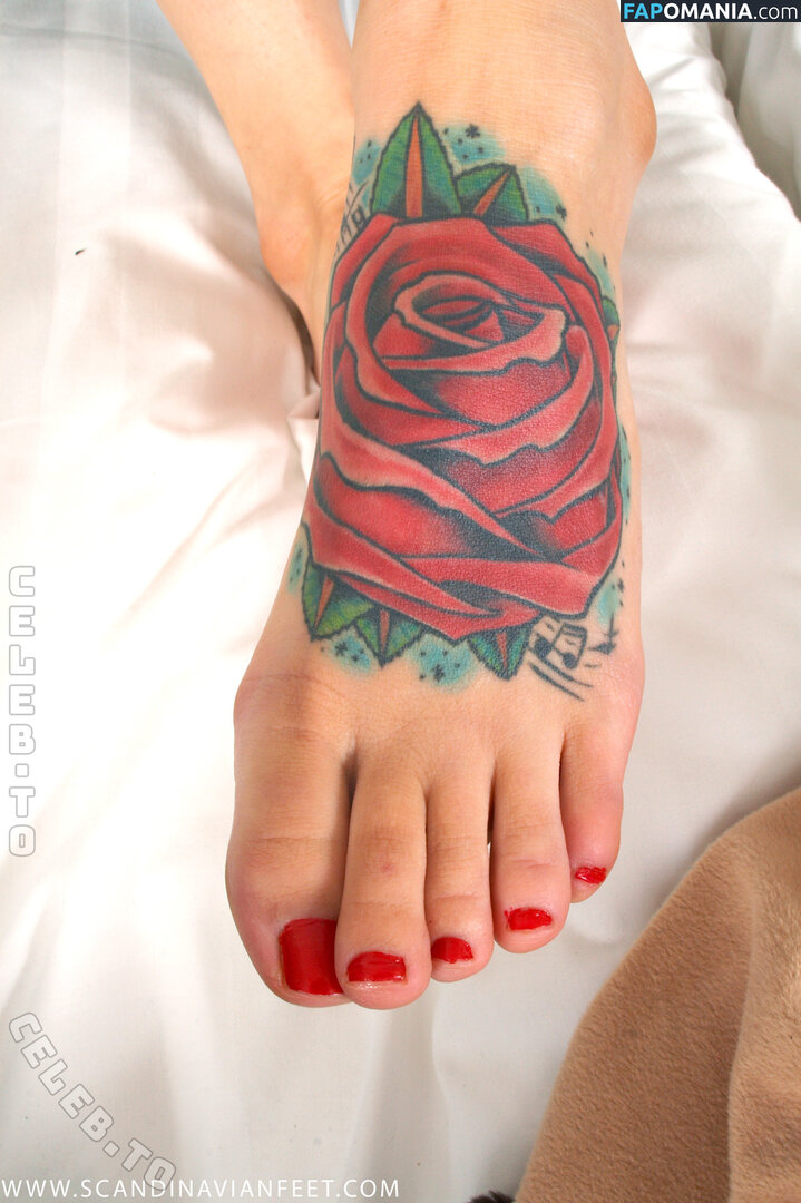 Scandinavian Feet Nahý OnlyFans  Uniklá fotka #4