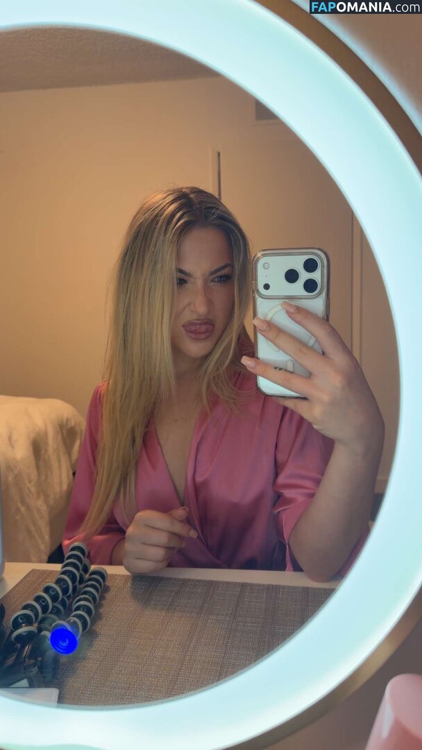 Scarlet Aviram / scarletaviram Nahý OnlyFans  Uniklá fotka #85