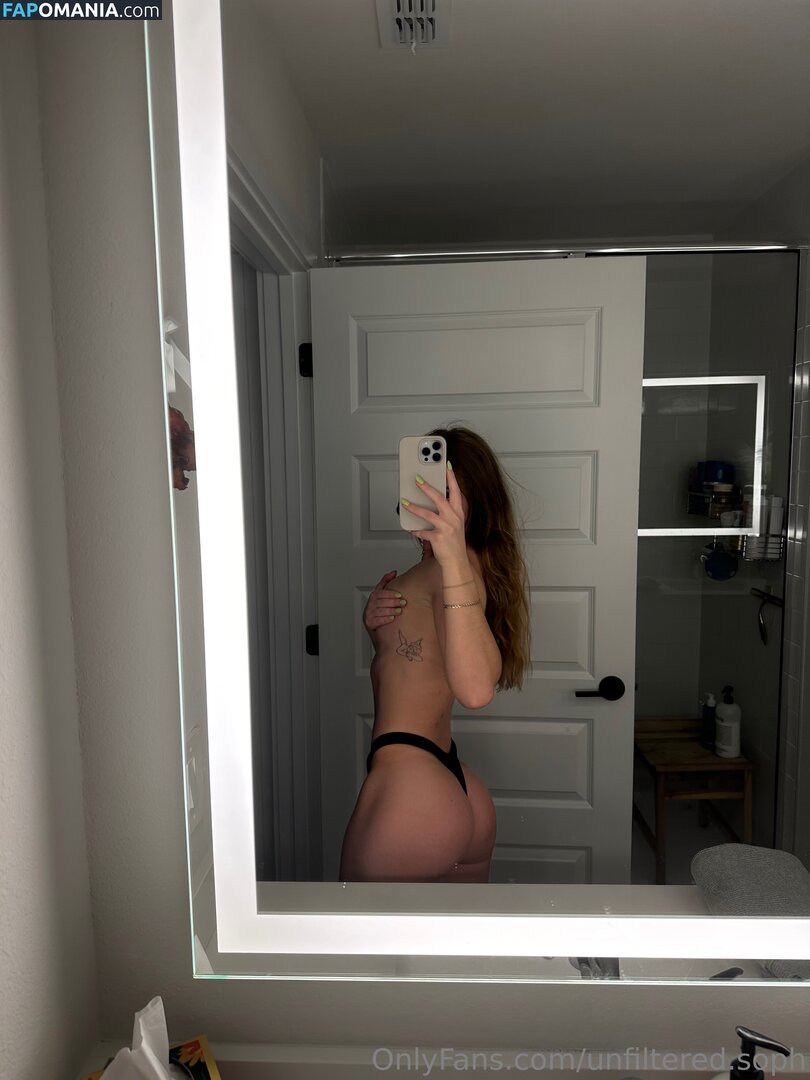 scoliosis.soph Nahý OnlyFans  Uniklá fotka #6