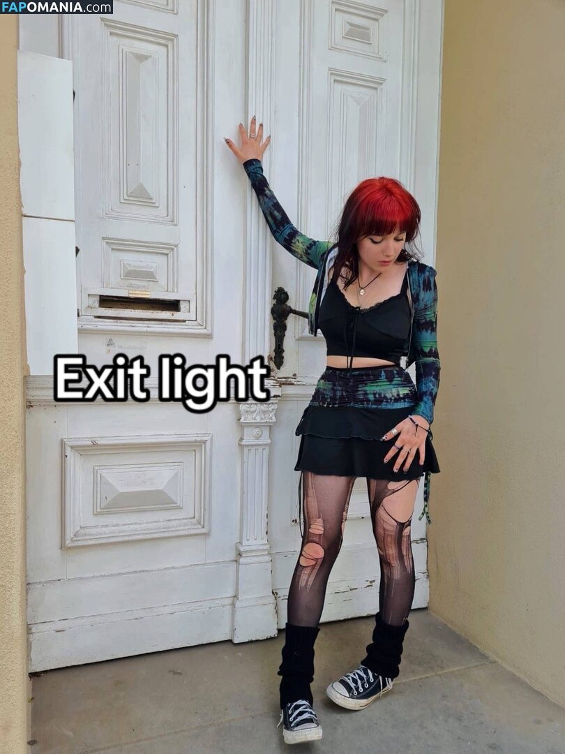 foxynfriendsmadebydesign / scorpionfl0wer / scrtcnt04 Nahý OnlyFans  Uniklá fotka #2