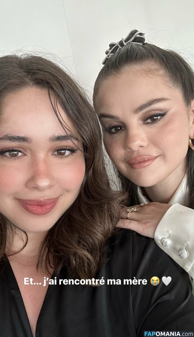 Selena Gomez Nahý Uniklá fotka #126