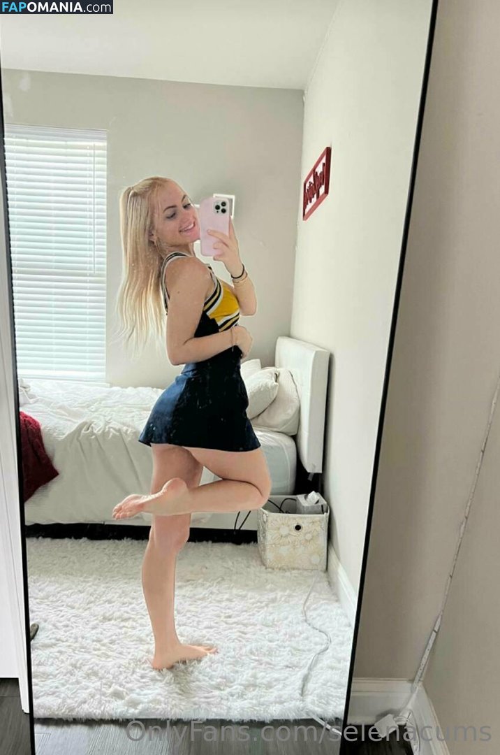 selenacums Nahý OnlyFans  Uniklá fotka #59