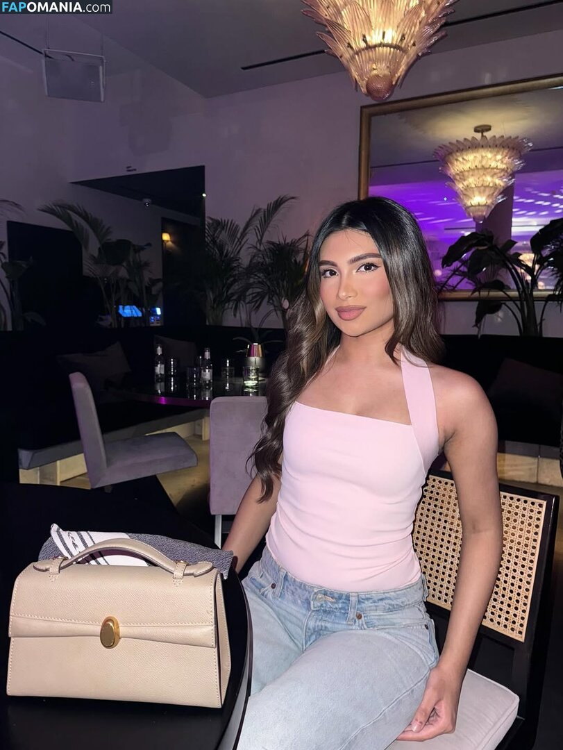 Shabreen Meerasafeer / shabreensabeer Nahý OnlyFans  Uniklá fotka #4