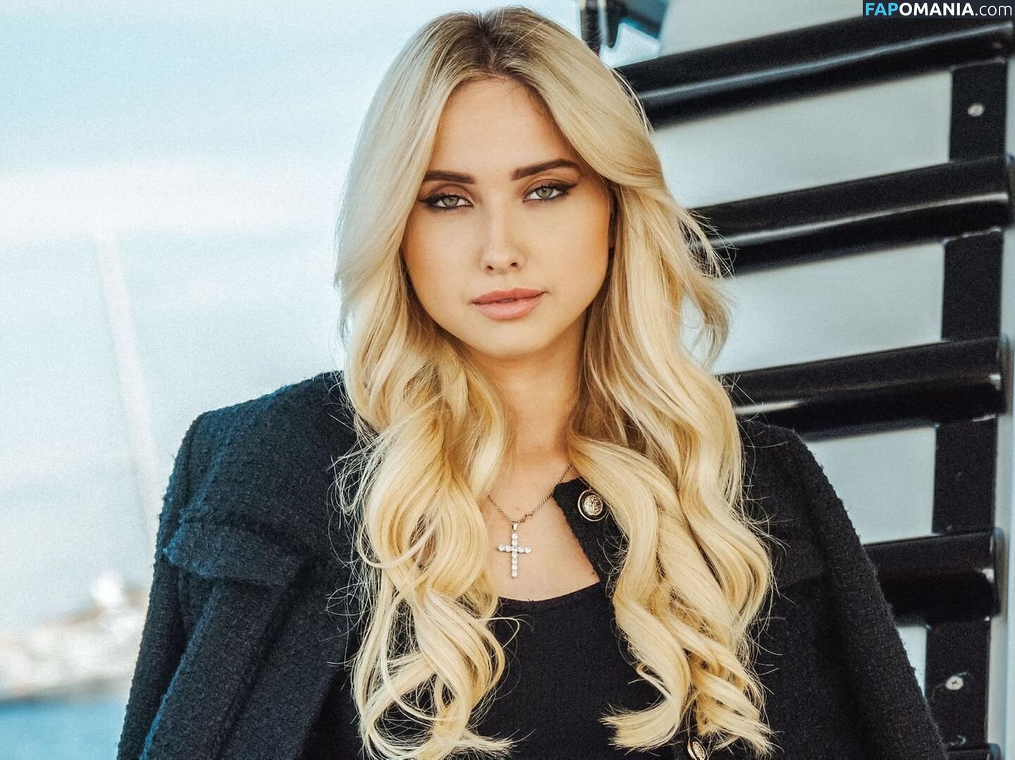 Shania Geiss / shania__geiss Nahý OnlyFans  Uniklá fotka #368