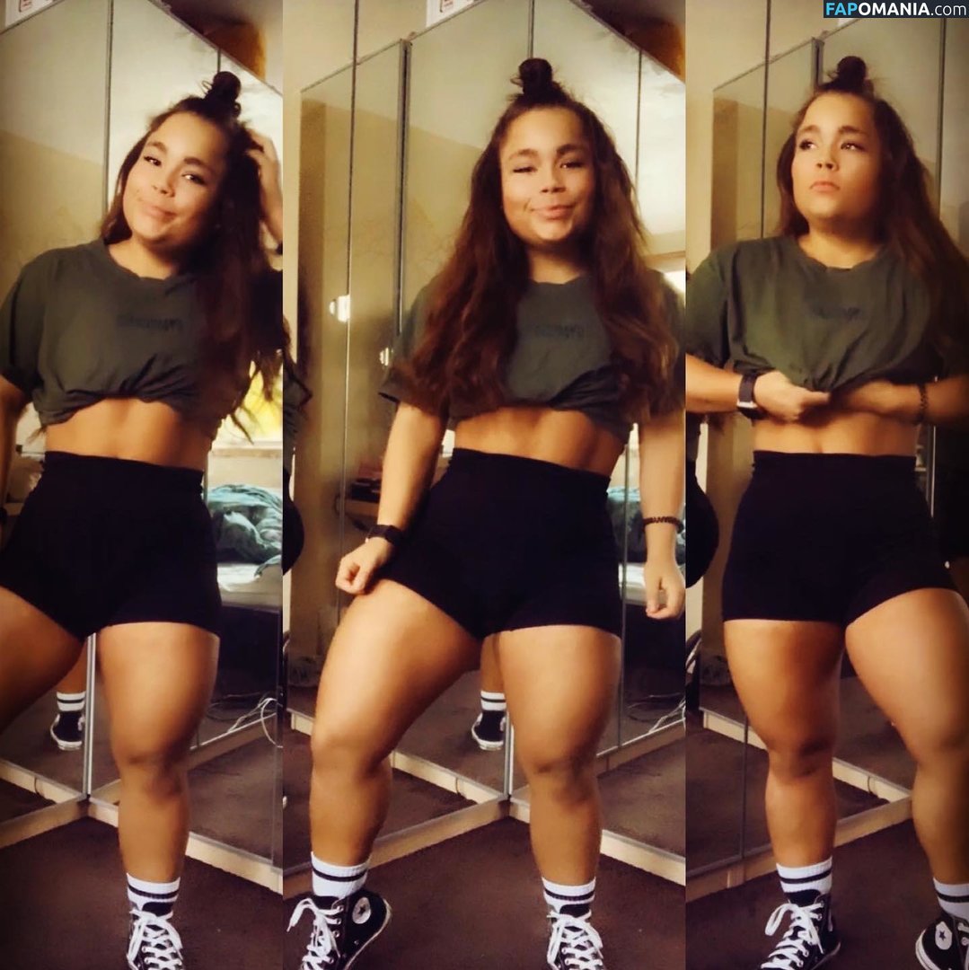 Naughtyyshan / Shannon Dacombe / shannon_dacombe / u238919040 Nahý OnlyFans  Uniklá fotka #1