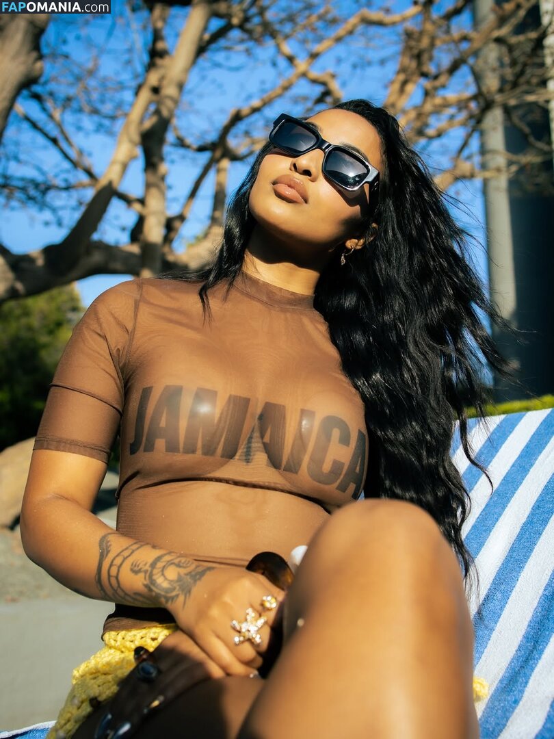 Shenseea Nahý OnlyFans  Uniklá fotka #149