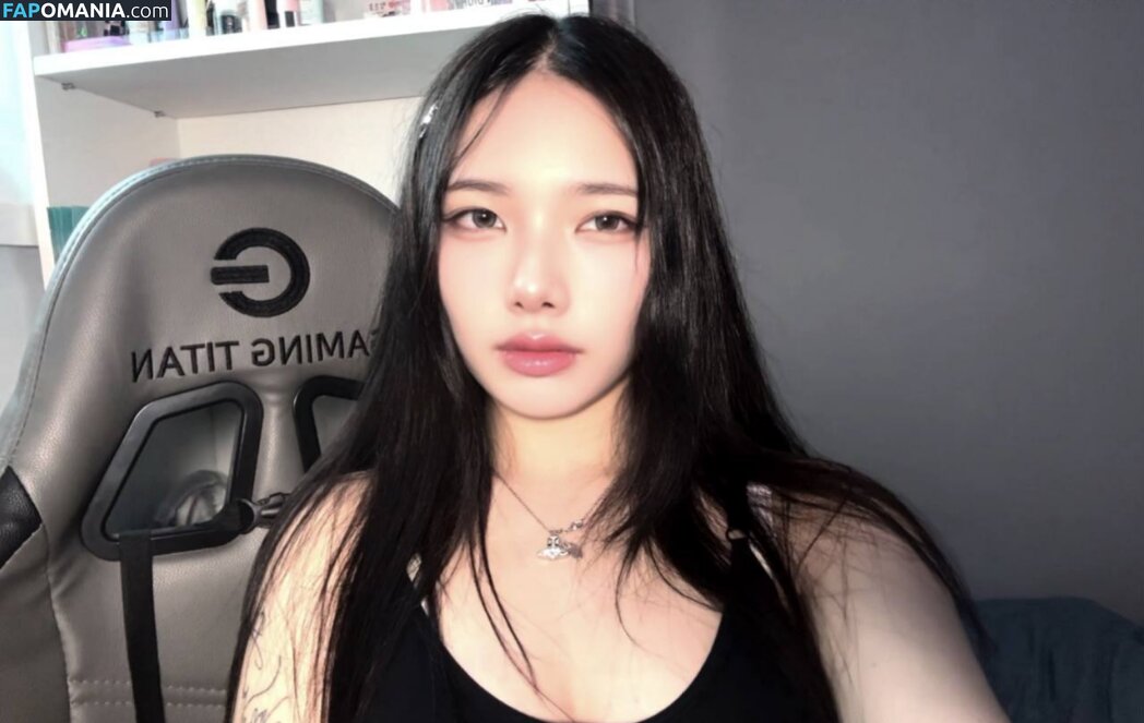 shino_xaki / shinoaqi / шиноаки Nahý OnlyFans  Uniklá fotka #26