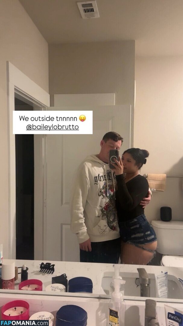 Shylalobrutto Nahý OnlyFans  Uniklá fotka #1