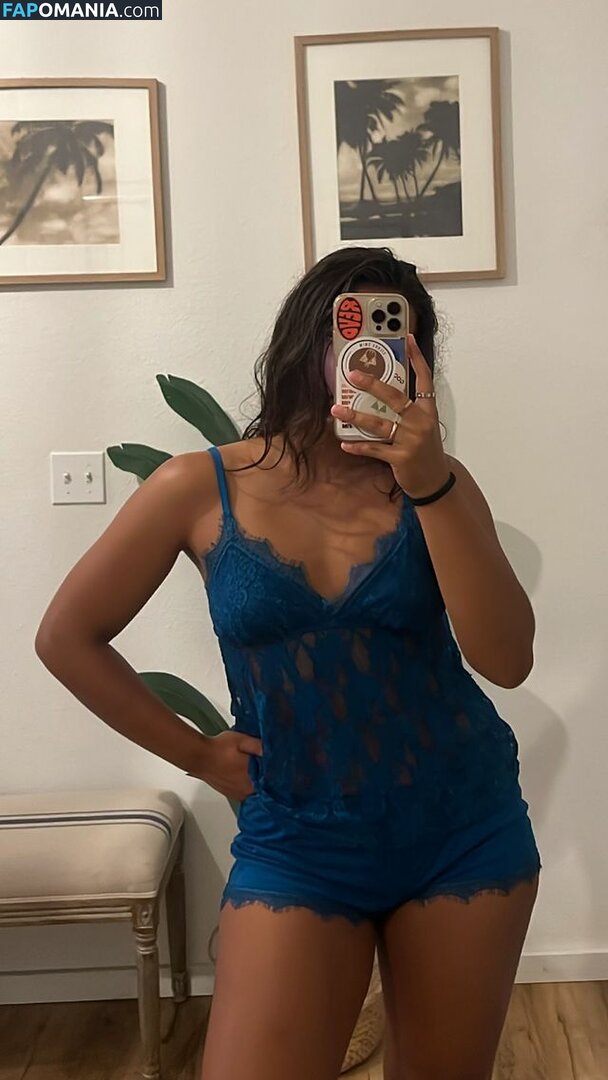 Sienna Mae Gomez / sienna_mae / siennamaegomez Nahý OnlyFans  Uniklá fotka #38