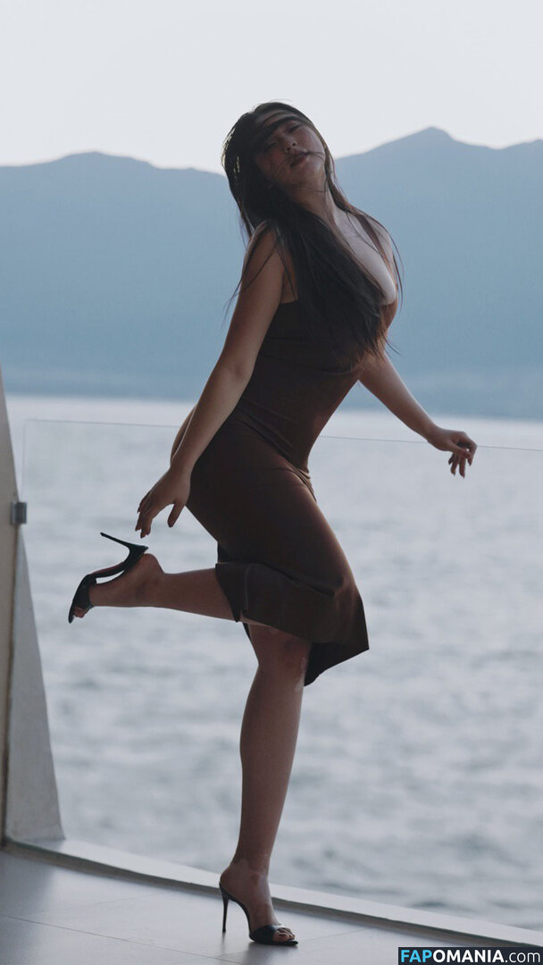 179deyuedabao / Sika Cheng 179deyuedabao Nahý OnlyFans  Uniklá fotka #2
