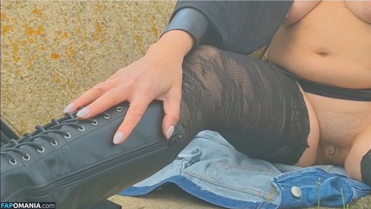Simona Non Solo Radio Nahý OnlyFans  Uniklá fotka #5