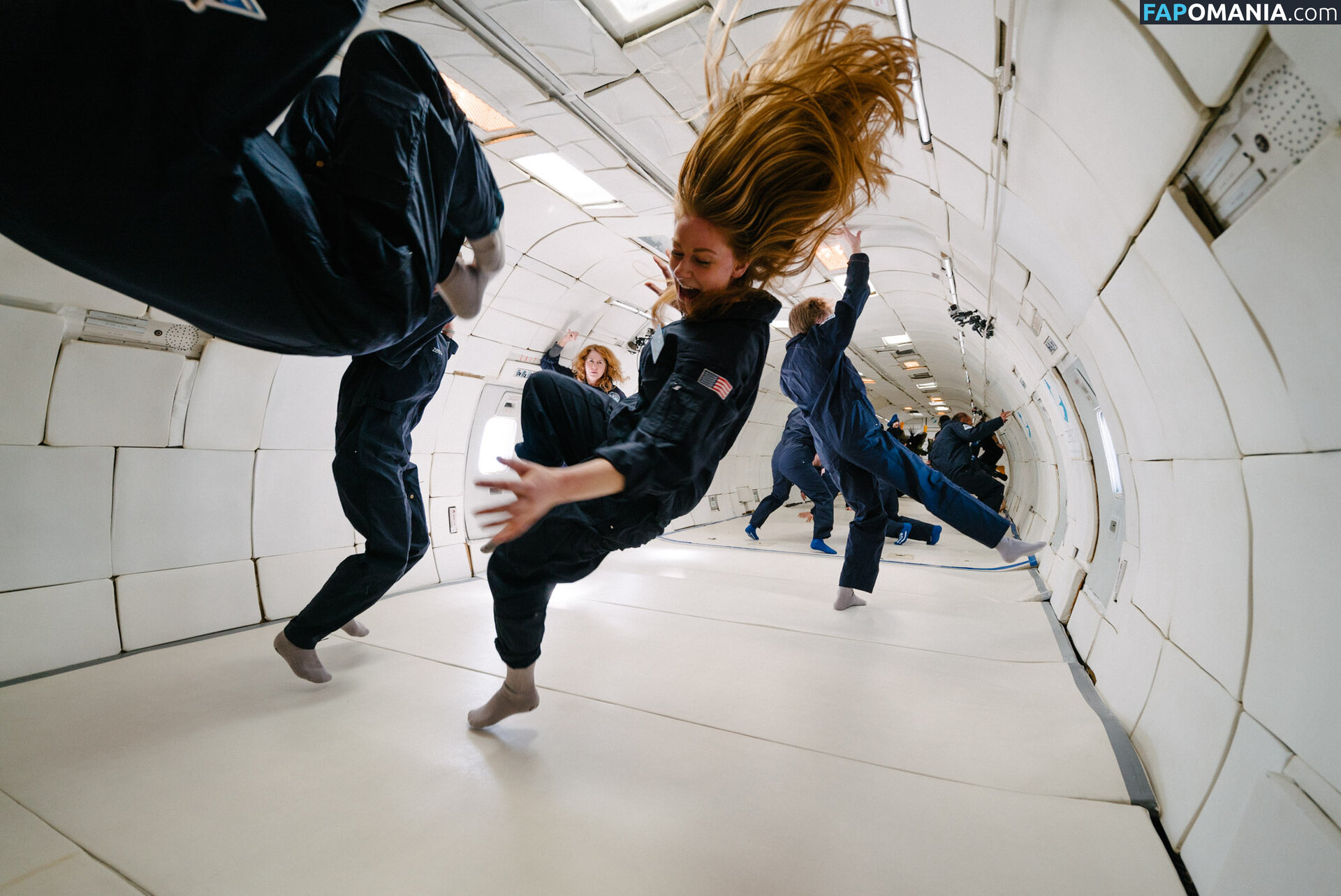 Simone Giertz / simonegiertz Nahý OnlyFans  Uniklá fotka #10