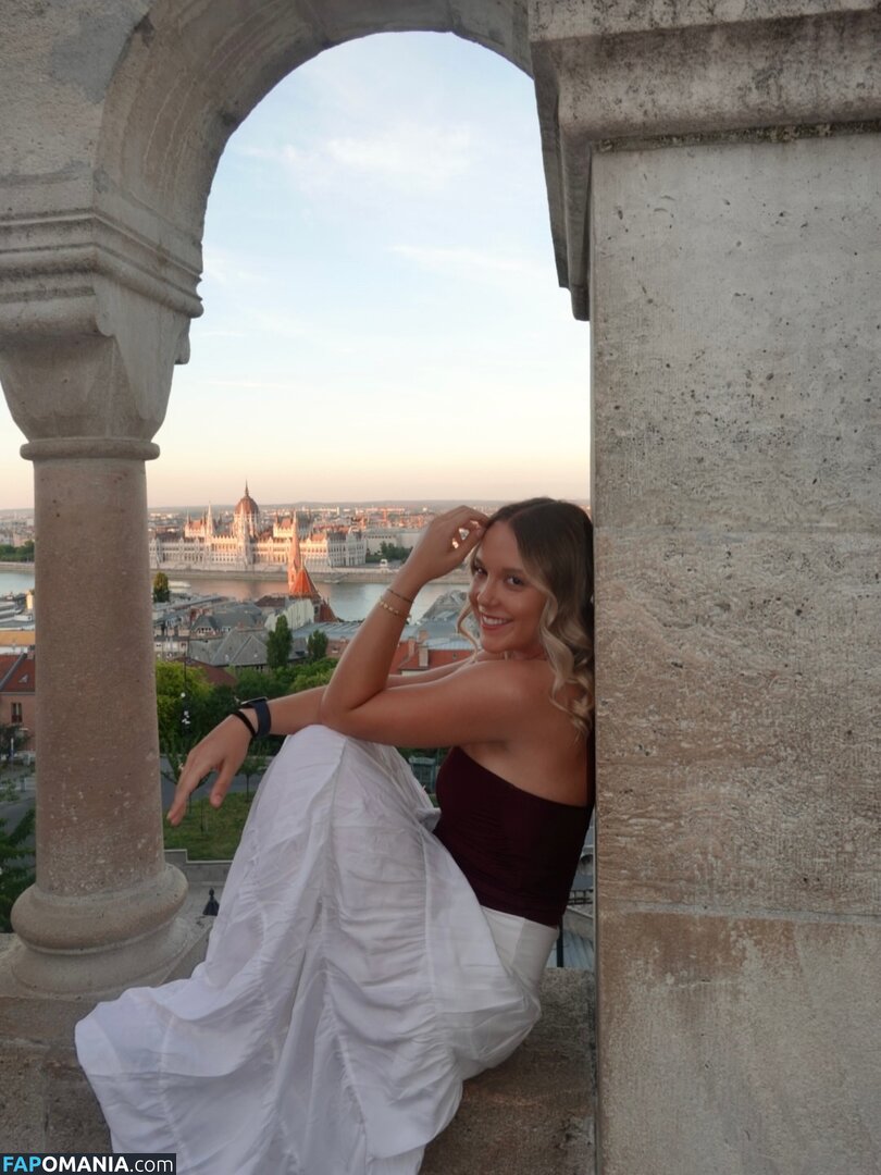 Sky Naomi Smith / skynaomismith Nahý OnlyFans  Uniklá fotka #9