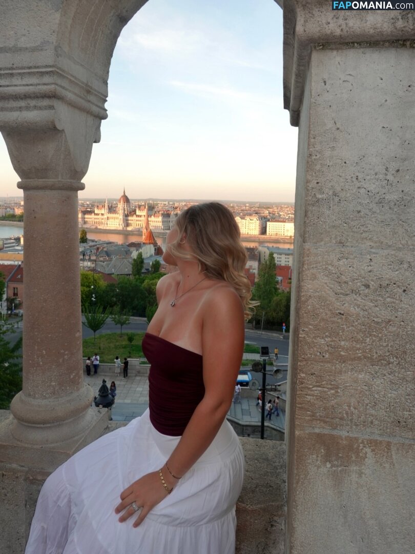 Sky Naomi Smith / skynaomismith Nahý OnlyFans  Uniklá fotka #10
