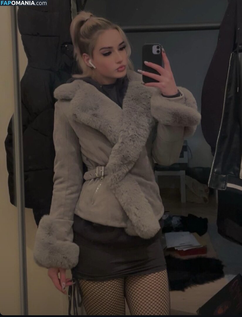 Nelee / sky_stn_ Nahý OnlyFans  Uniklá fotka #7