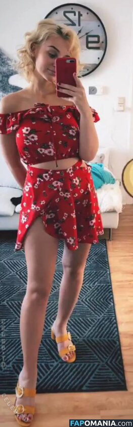Sashkaskanal / Slimladysashka Nahý OnlyFans  Uniklá fotka #4