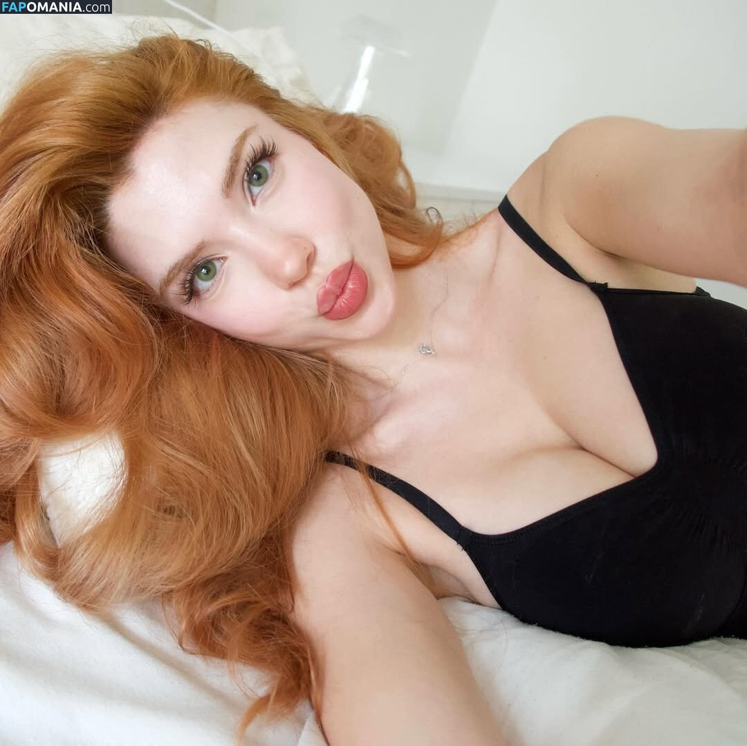 Kardelen Öztaş / Snowfuckerr / Snowmaiid Nahý OnlyFans  Uniklá fotka #48