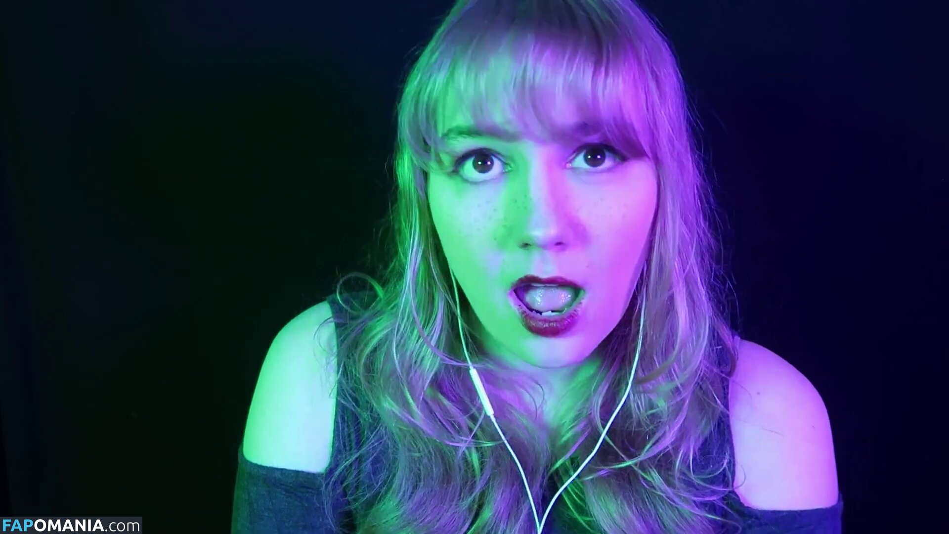 brightstartheory / softlygaloshes Nahý OnlyFans  Uniklá fotka #41