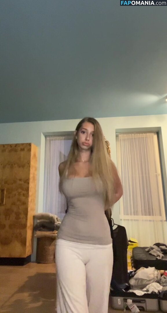 https: / sofyaplotnikova / xsofya_x Nahý OnlyFans  Uniklá fotka #3