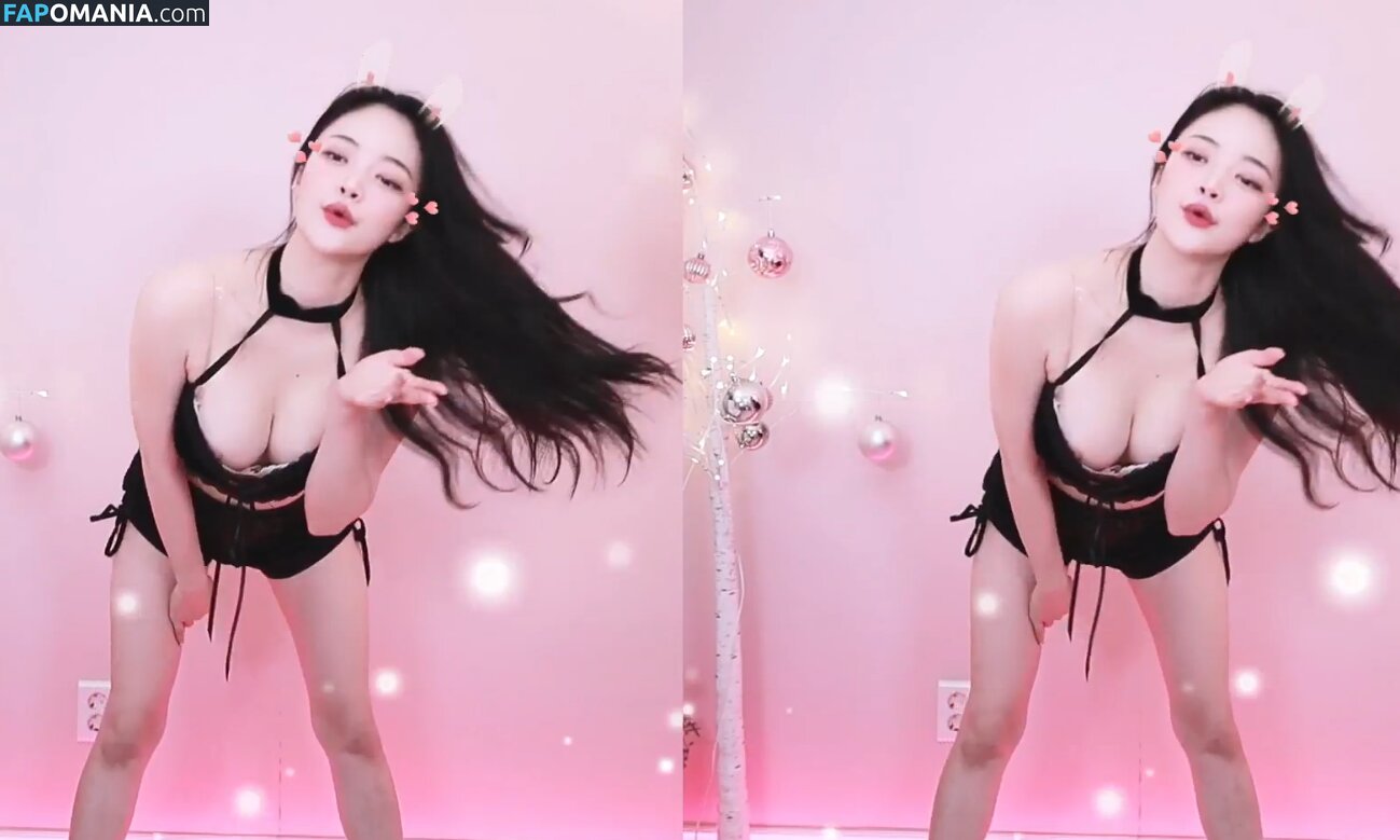 Somyi / somsom_o0o / 안솜이 Nahý OnlyFans  Uniklá fotka #11