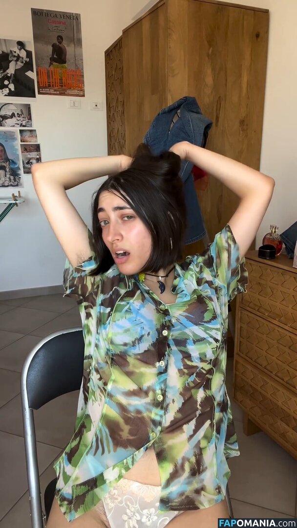 Joe / Sondaspaziale Nahý OnlyFans  Uniklá fotka #7