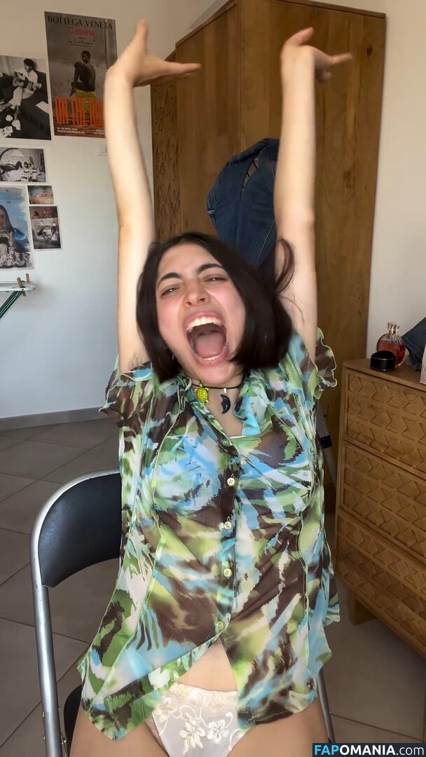 Joe / Sondaspaziale Nahý OnlyFans  Uniklá fotka #9