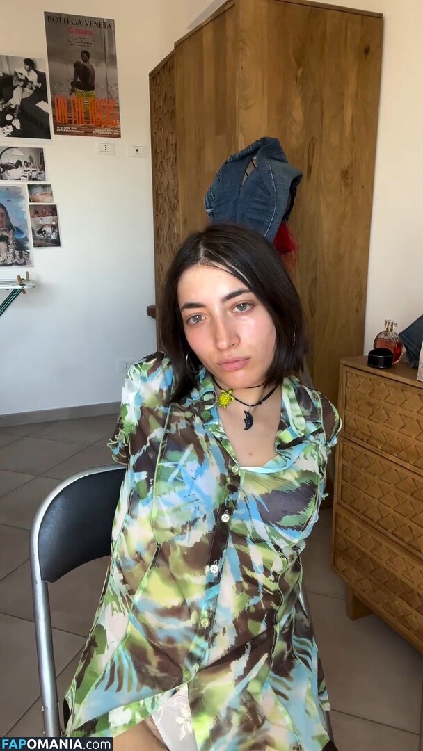 Joe / Sondaspaziale Nahý OnlyFans  Uniklá fotka #12