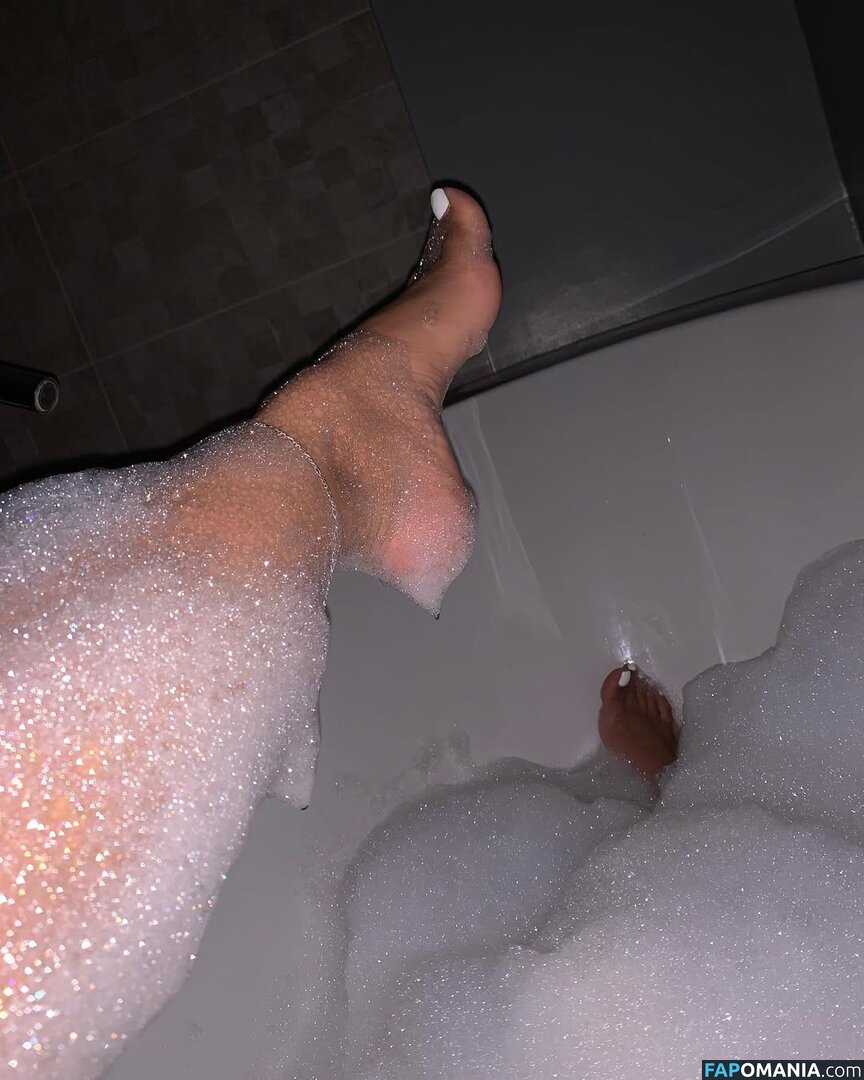 Sophia Abdalla / Sophiatheminx / https: Nahý OnlyFans  Uniklá fotka #13