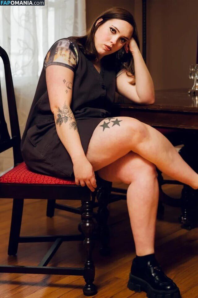 Soccer Mommy / Sophia Allison / soccermommyband Nahý OnlyFans  Uniklá fotka #7