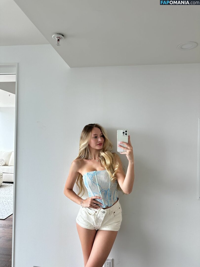 BrandArmy / Sophia Diamond / Sophiadiamond Nahý OnlyFans  Uniklá fotka #2190