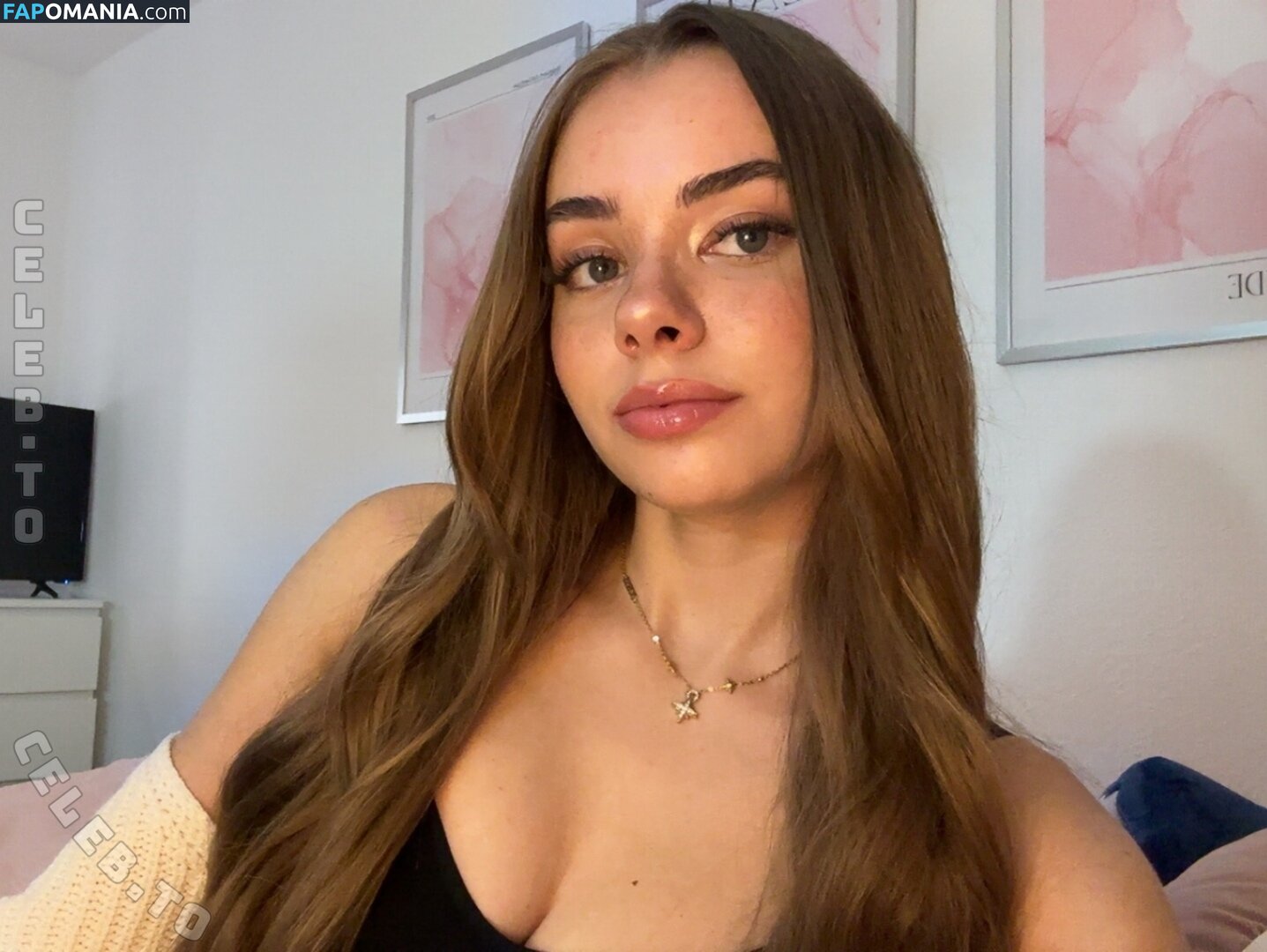 Sophia_xs / _sophia_xs_ / https: / sophiaxs3 Nahý OnlyFans  Uniklá fotka #1