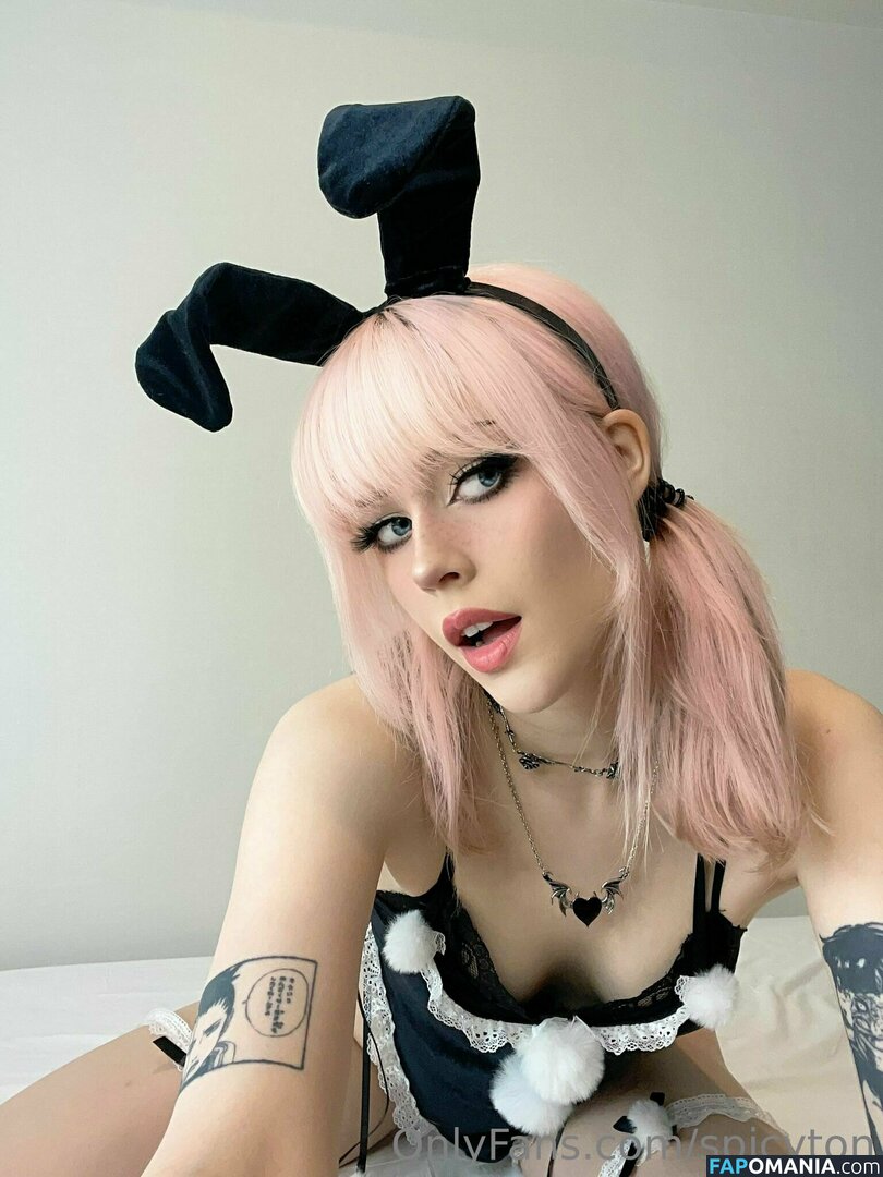 silkton / spicyton Nahý OnlyFans  Uniklá fotka #1