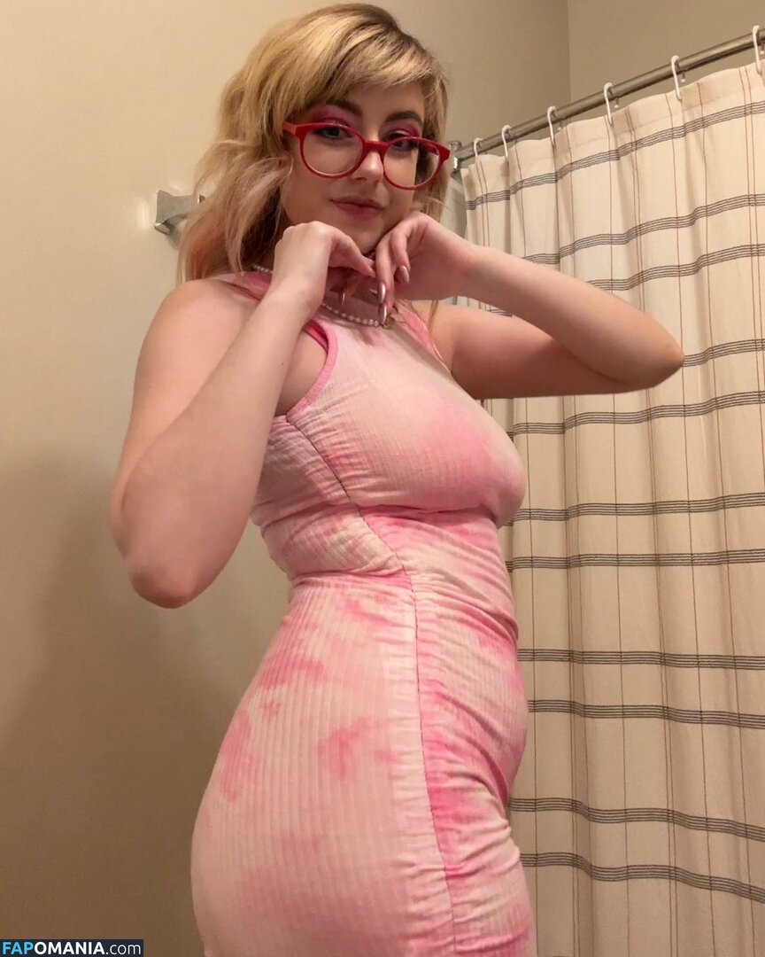 Splishbie / missslimbaby Nahý OnlyFans  Uniklá fotka #21