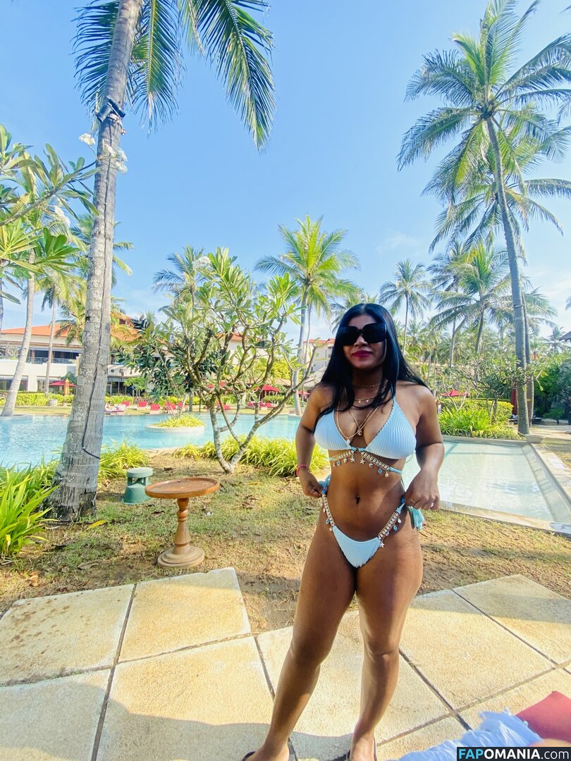 Sri Lanka / Sri Lankan Girls / hashini.guruge / poojaniperera Nahý OnlyFans  Uniklá fotka #80