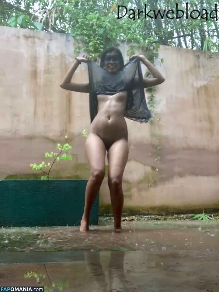 Sri Lanka / Sri Lankan Girls / hashini.guruge / poojaniperera Nahý OnlyFans  Uniklá fotka #113