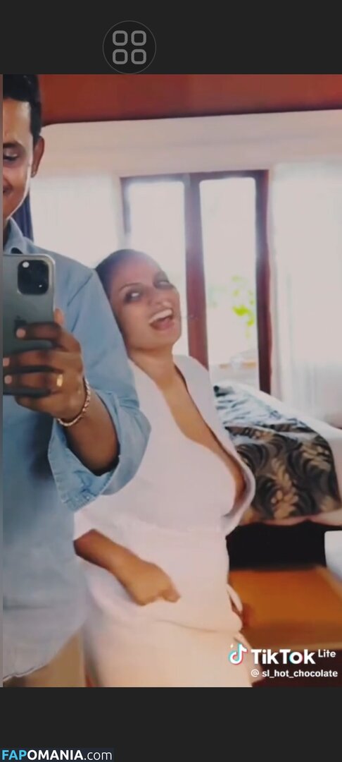 Sri Lanka / Sri Lankan Girls / hashini.guruge / poojaniperera Nahý OnlyFans  Uniklá fotka #134