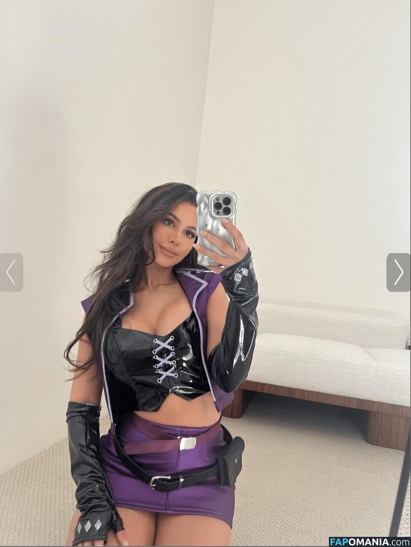SSSniperwolf Nahý OnlyFans  Uniklá fotka #8