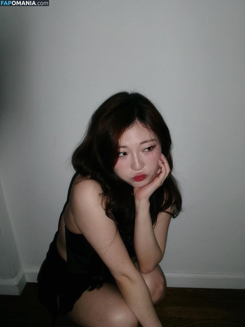 Starriebun / staribunbun / starriebunn Nahý OnlyFans  Uniklá fotka #4