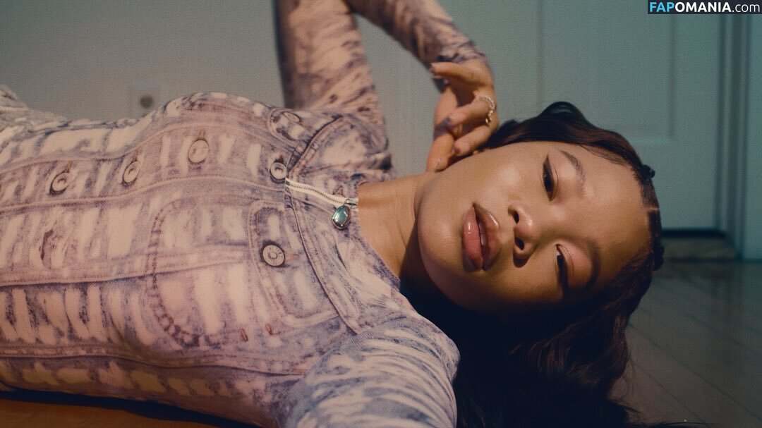 Storm Reid / stormikush / stormreid Nahý OnlyFans  Uniklá fotka #478