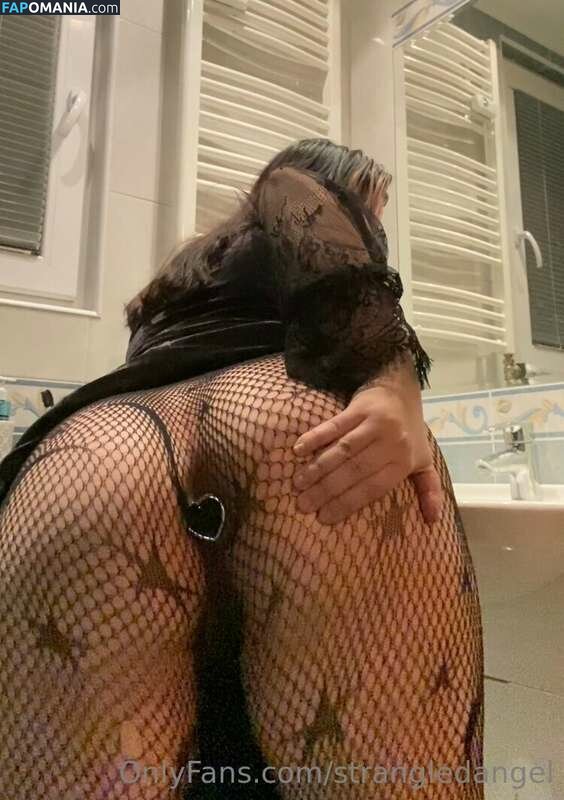 strangledangel Nahý OnlyFans  Uniklá fotka #7