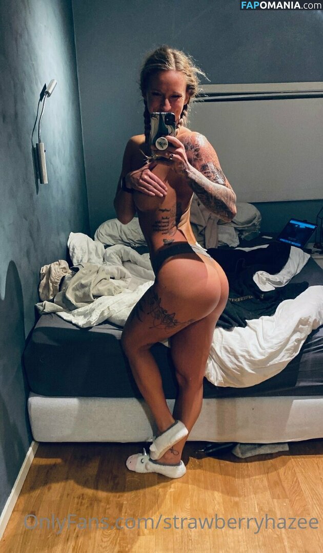 strawberryhazee Nahý OnlyFans  Uniklá fotka #5