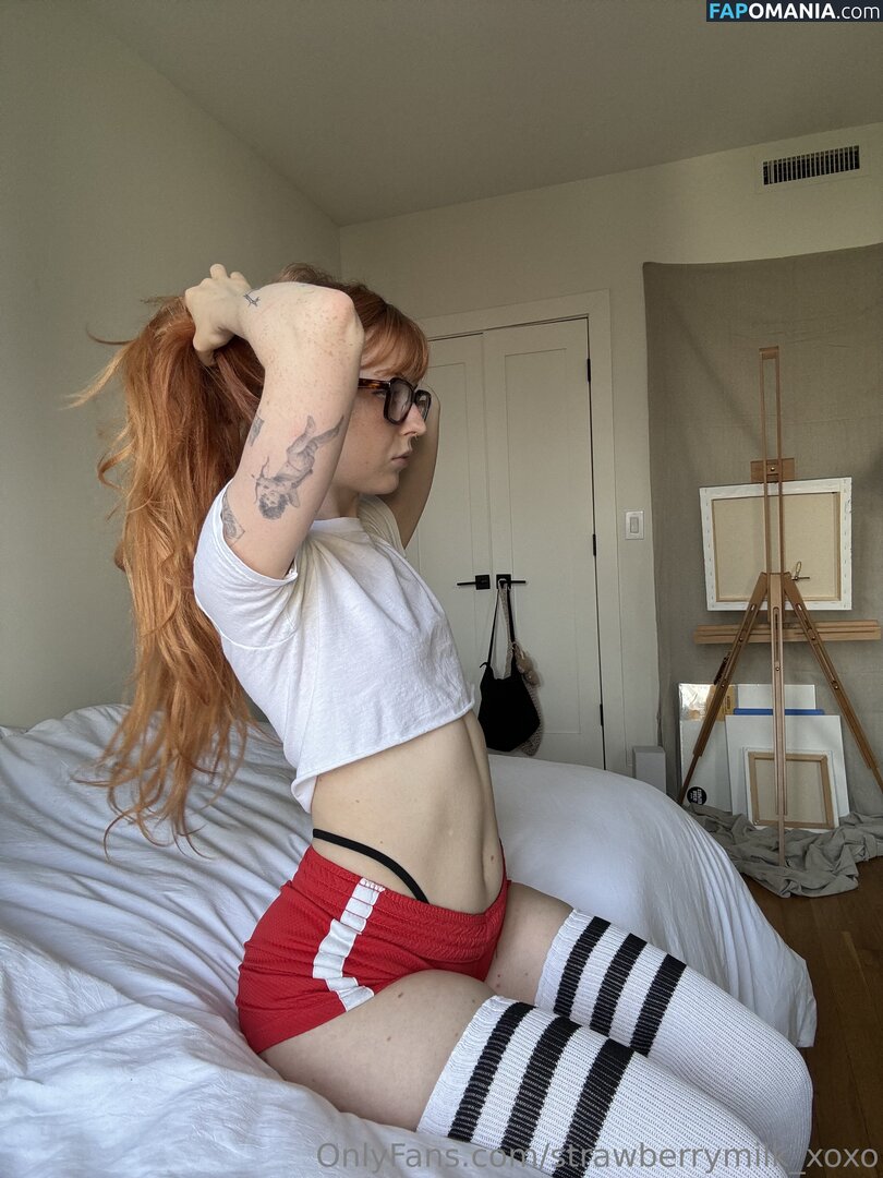 StrawbMilk_xoxo / strawberrymilk__xoxo / strawberrymilk_xoxo Nahý OnlyFans  Uniklá fotka #5